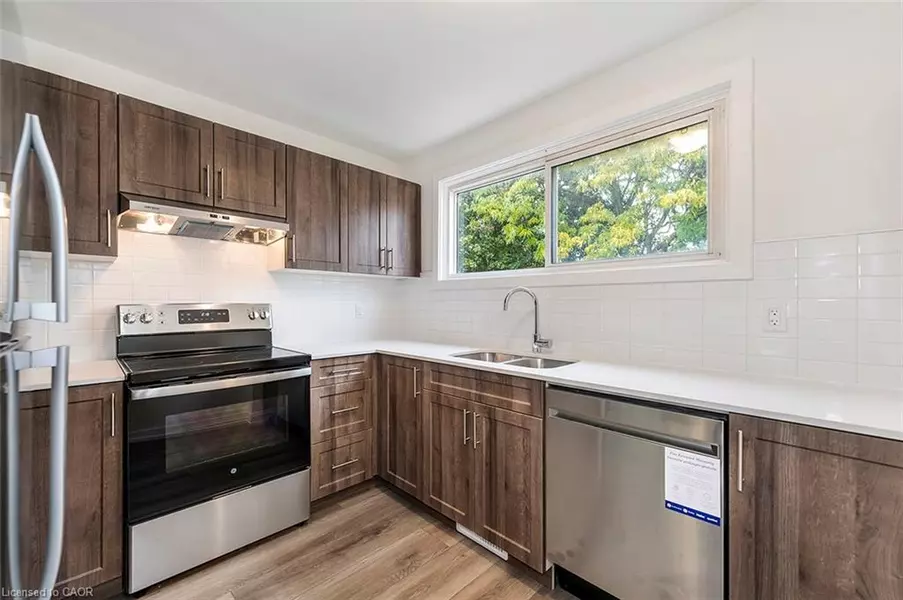 65 Woodman Drive N, Hamilton, ON L8H 2M5