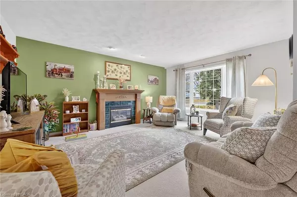 Dunnville, ON N1A 1T7,634 Broad Street W