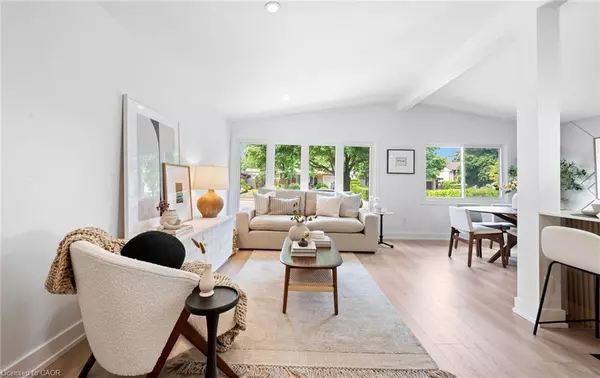 Hamilton, ON L8V 2L8,105 Lilacside Drive