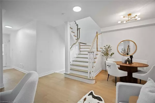 Mississauga, ON L5V 0C2,580 Courtney Valley Road