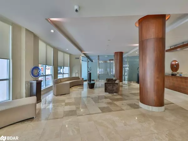 Toronto, ON M5H 4C9,168 Simcoe Street #318