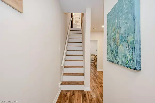 Hamilton, ON L8L 2S5,63 Beechwood Avenue