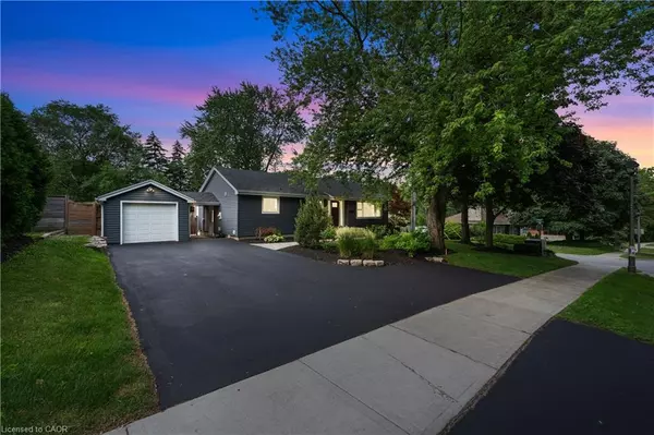 Ancaster, ON L9G 2W9,136 Mohawk Road