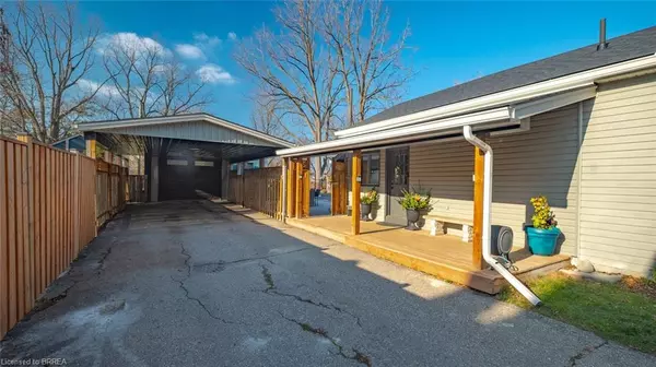 Brantford, ON N3S 1Z5,116 Eagle Avenue