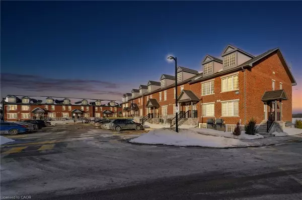 252 Penetanguishene Road #14, Barrie, ON L4M 7C2