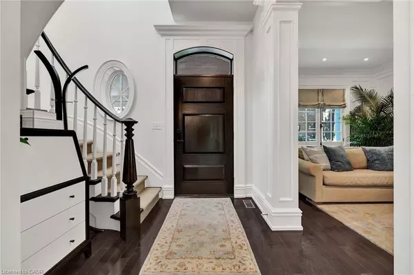 Kitchener, ON N2H 4Z6,19 Maynard Avenue