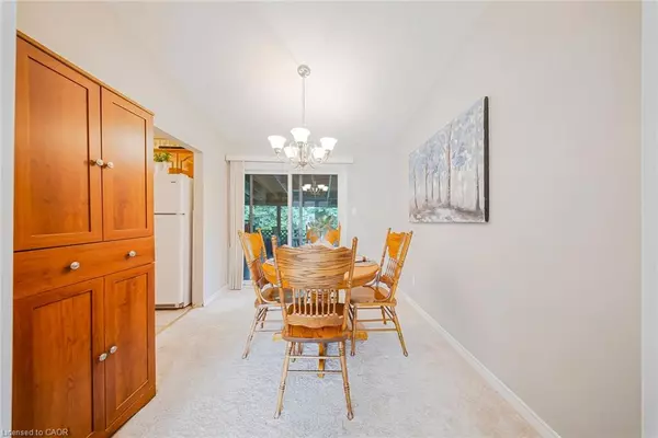 Hamilton, ON L8V 2N4,23 Coral Drive