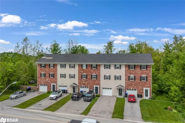 2616 Grand Tamarack Crescent, Severn, ON L3V 7A8