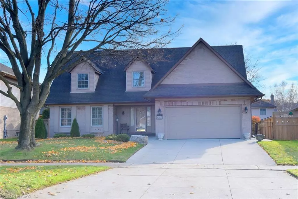 Ancaster, ON L9G 4J7,216 Amberly Boulevard