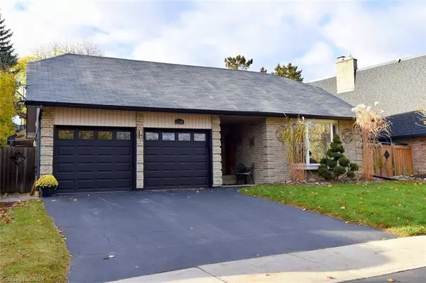 Burlington, ON L7P 3B4,2346 Cavendish Drive