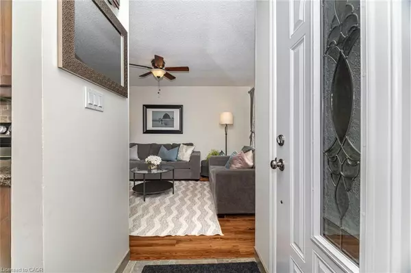 Hamilton, ON L9C 7C6,225 Golfwood Drive