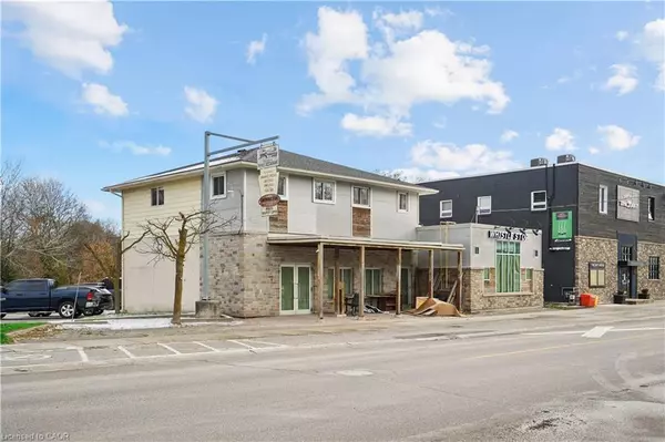 Rockwood, ON N0B 2K0,154 Main Street N #B