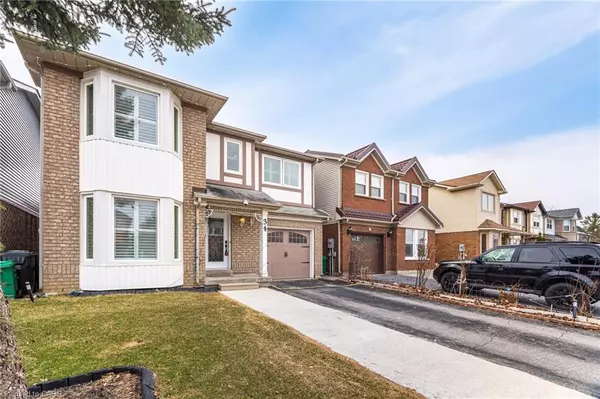 34 Chipmunk Crescent, Brampton, ON L6R 1B3