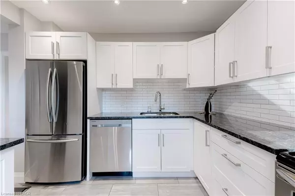 Hamilton, ON L9A 3J6,97 Knyvet Avenue