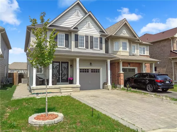 Binbrook, ON L0R 1C0,76 Mcallistar Drive
