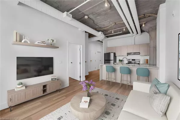 Guelph, ON N1E 0T8,120 Huron Street #221