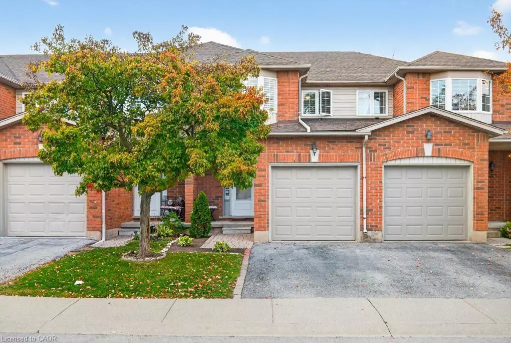 Hamilton, ON L8J 3T6,171 Highbury Drive #28