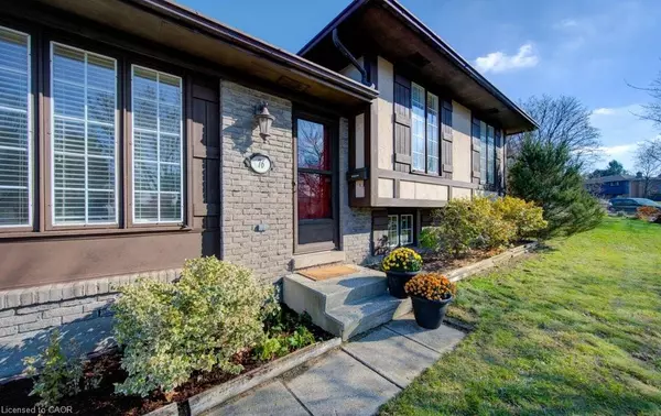 Kitchener, ON N2E 2C5,76 Devonglen Drive