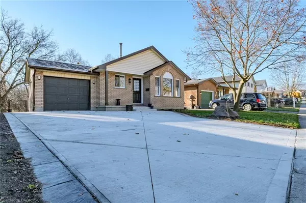 147 Taylor Avenue, Cambridge, ON N1R 7M3