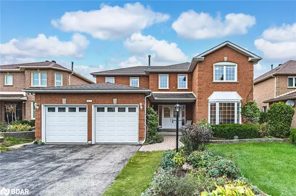 44 Cardinal Street, Barrie, ON L4M 6C9