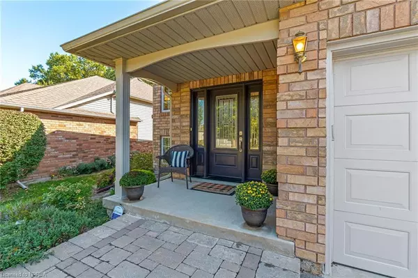 Brantford, ON N3R 7Z4,179 Olivetree Road