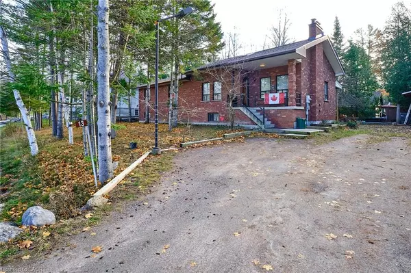 Woodland Beach, ON L0L 2T0,13 Balsam Avenue