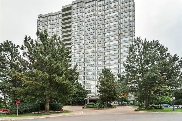 24 Hanover Road #2103, Brampton, ON L6S 5K8