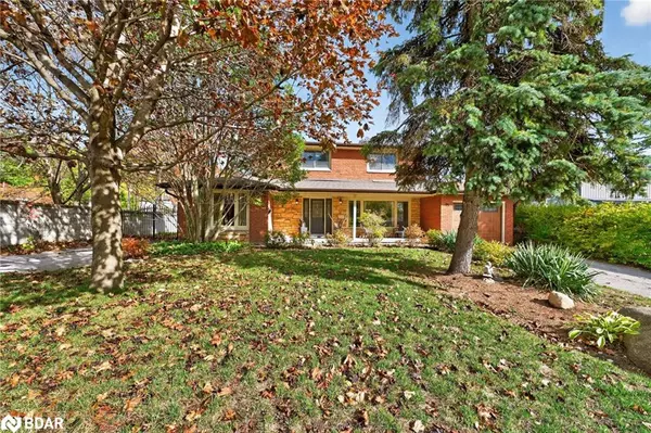 Barrie, ON L4M 4B5,15 Rodney Street