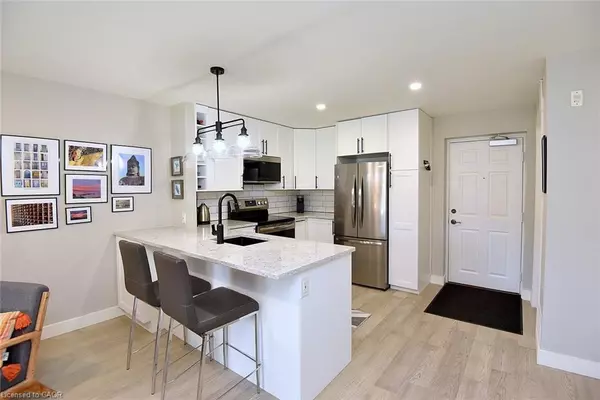 2035 Appleby Line #103, Burlington, ON L7L 7G8