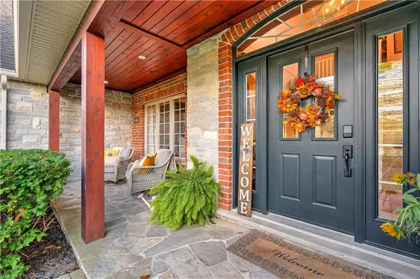 Carlisle, ON L0R 1H3,37 Appaloosa Trail