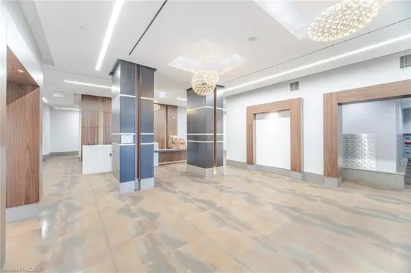 Toronto, ON M5E 1Z8,18 Yonge Street #3112