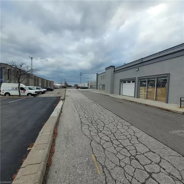 Burlington, ON L7M 1K9,1160 Blair Road #F