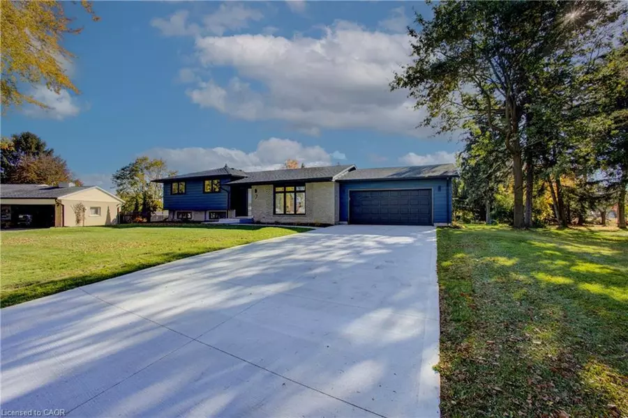 7 Trillium Court, Heidelberg, ON N0B 2M1