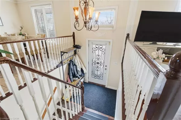 Hamilton, ON L8L 5B5,505 Wellington Street N