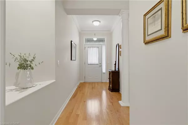 Cambridge, ON N1R 8P9,20 Isherwood Avenue #1