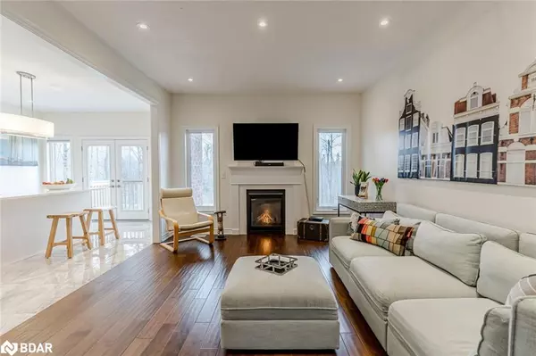 Oro-medonte, ON L0L 2E0,82 Diamond Valley Drive