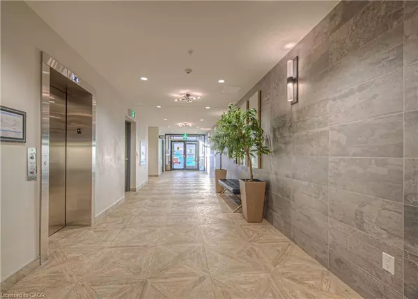 Ayr, ON N0B 1E0,88 Gibson Street #405