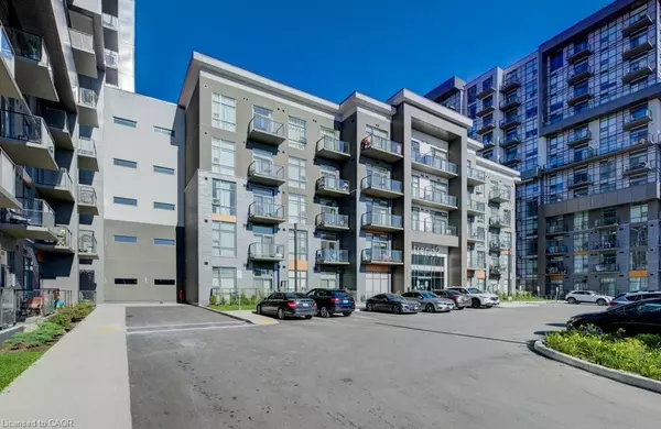 Waterdown, ON L0R 2H4,460 Dundas Street E #1108