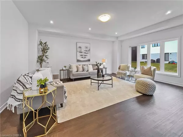 Brantford, ON N3T 0T2,29 Mair Avenue