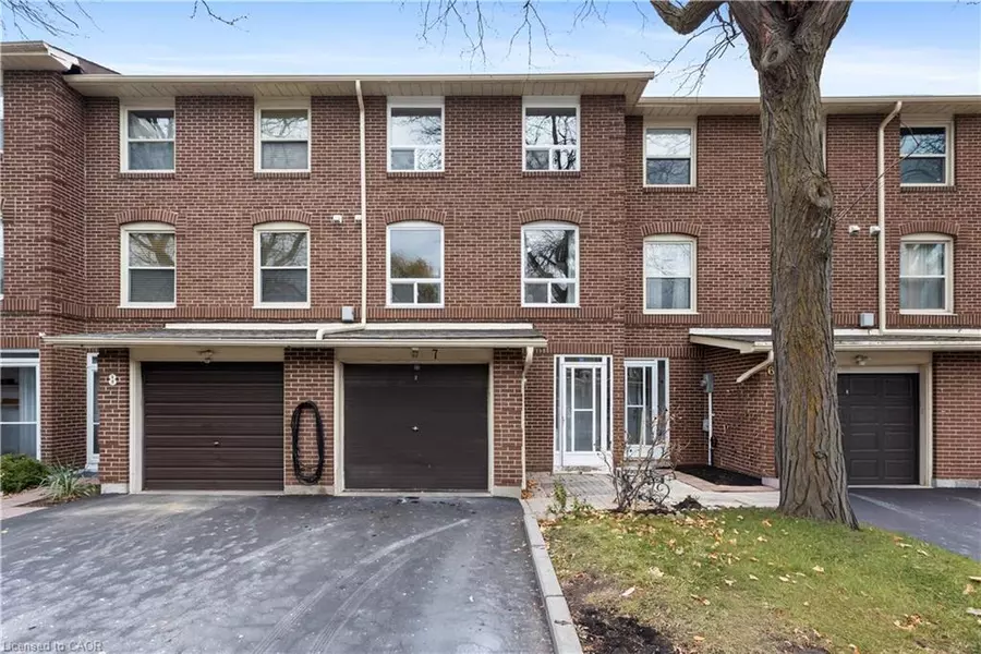 7 Eden Park Drive, Brampton, ON L6T 3A5