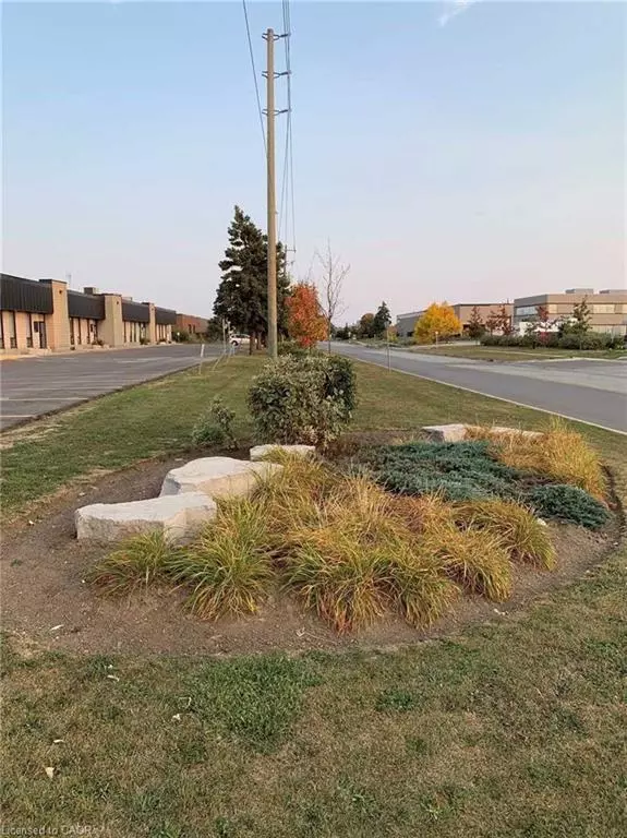 Brampton, ON L6W 3L9,173 Glidden Road #8