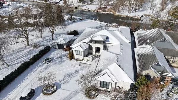 Port Dover, ON N0A 1N7,67 Donjon Boulevard