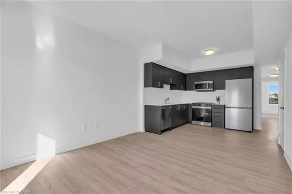 Fergus, ON N1M 2W3,940 St. David Street N #26