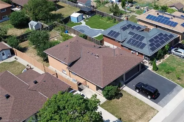 Hamilton, ON L8K 5S8,122 Mount Albion Road