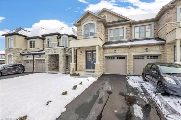 Hamilton, ON L9B 0E9,5 Cherry Blossom Heights