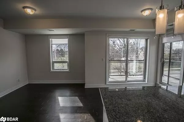 Mississauga, ON L5L 0B6,3170 Erin Mills Parkway #310