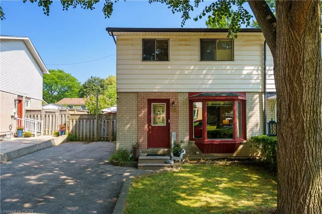 Hamilton, ON L9C 6H6,10 Glen Eden Court