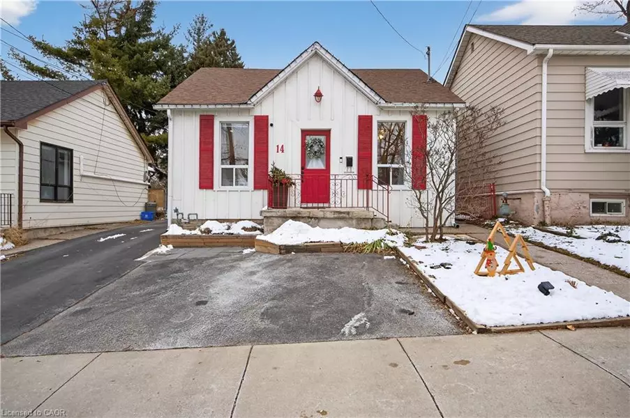 14 Lochearne Street, Hamilton, ON L8R 1V8
