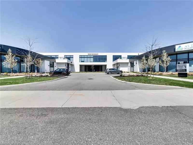 5045 Mainway Boulevard #201, Burlington, ON L7L 5Z1