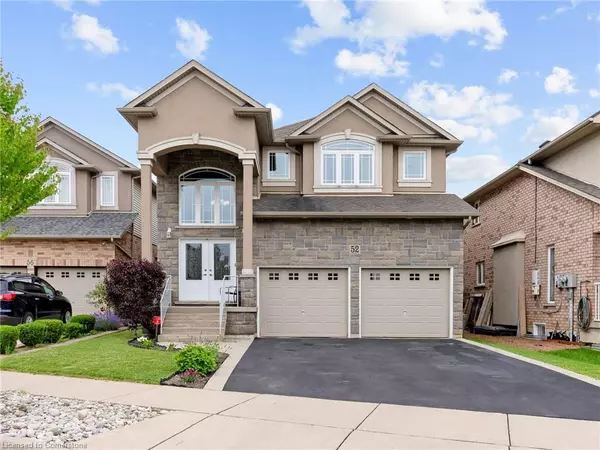 52 Arrowhead Drive, Hamilton, ON L8W 3X2